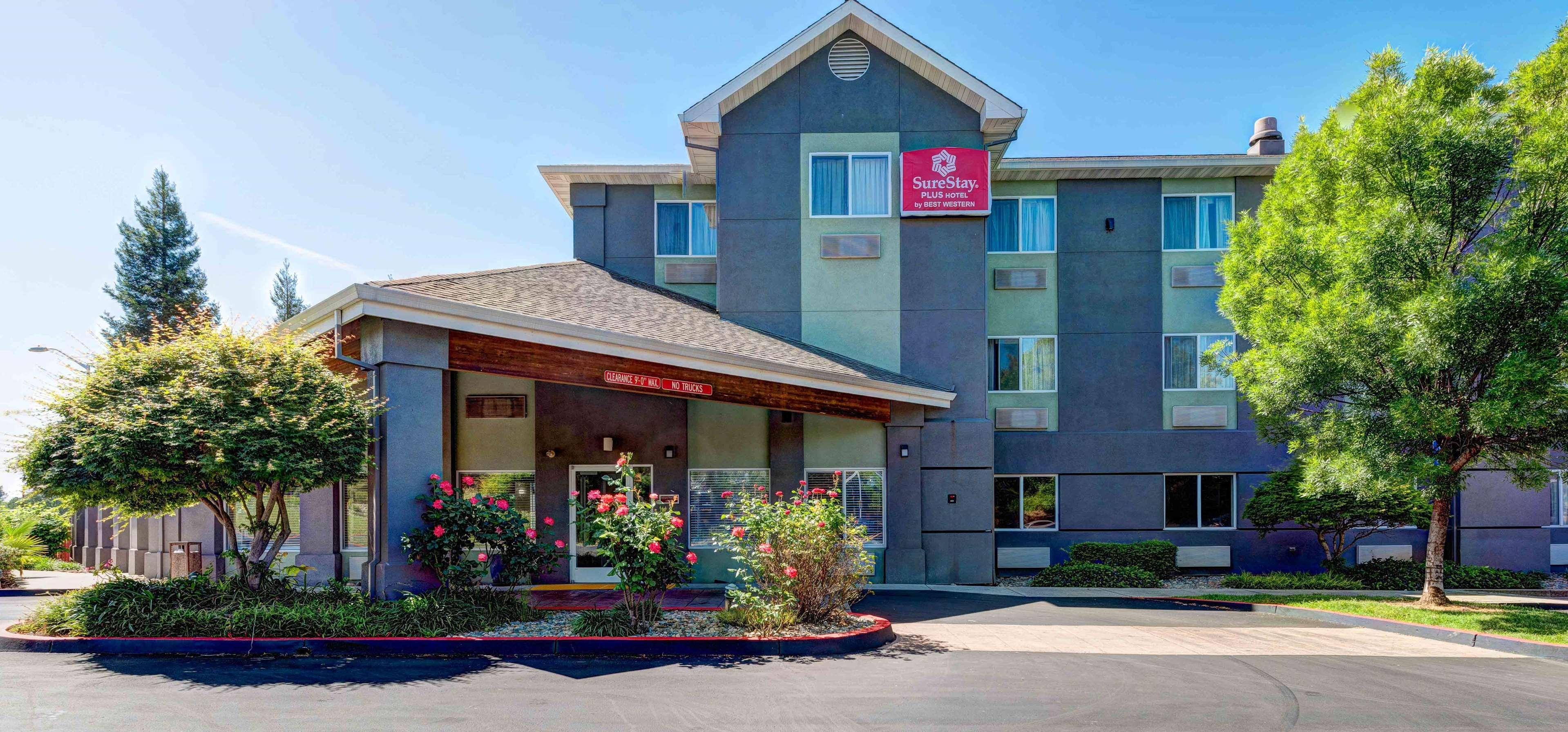 Surestay Plus Hotel By Best Western Реддинг Экстерьер фото