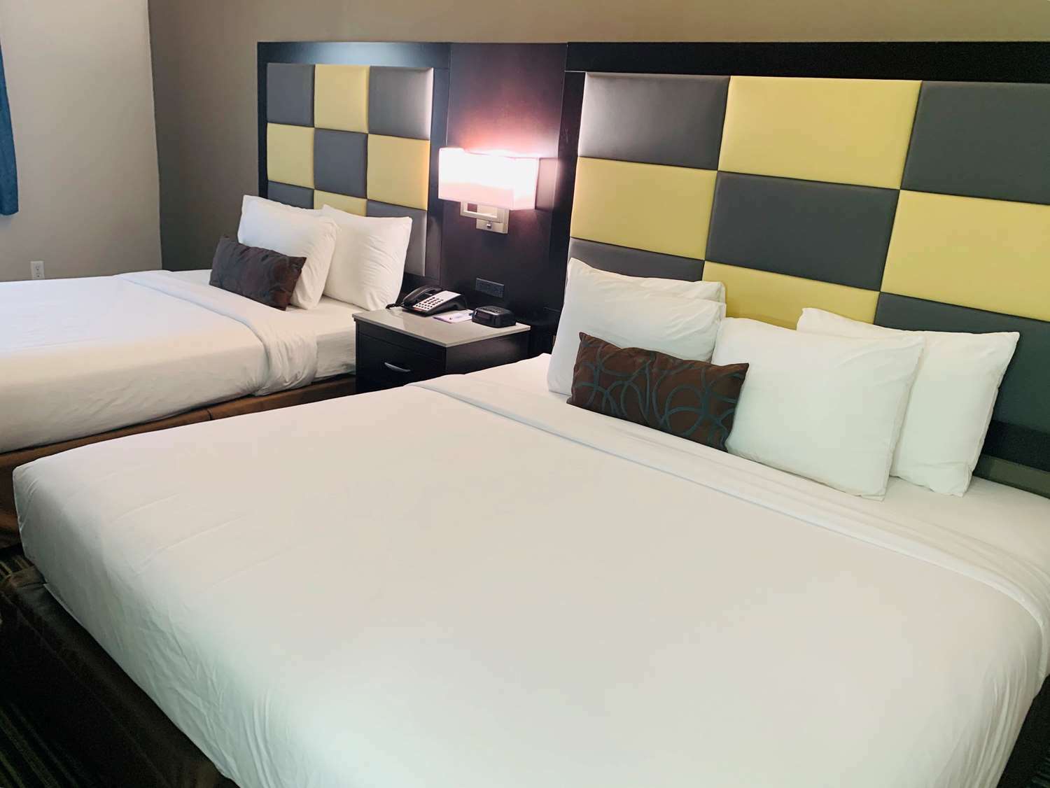 Surestay Plus Hotel By Best Western Реддинг Номер фото