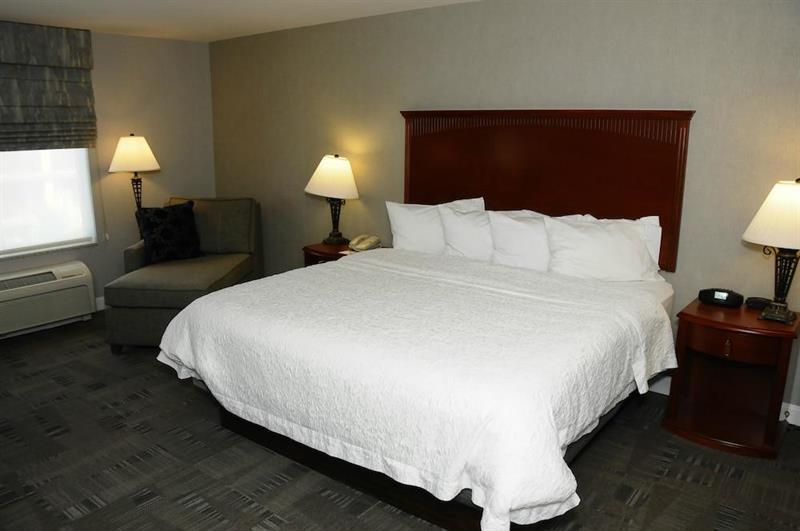 Surestay Plus Hotel By Best Western Реддинг Экстерьер фото